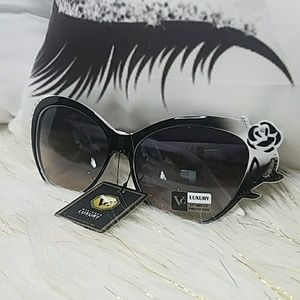 VG occgiali cat sunglasses